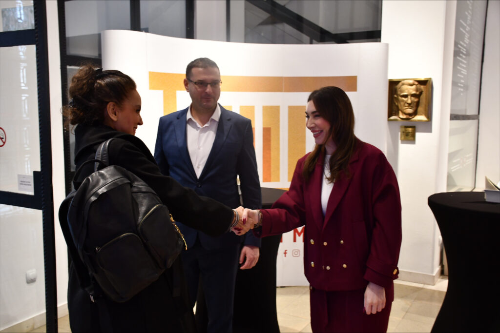 processed-DA97CC4F-7E25-46E0-B961-5A815EE0C432